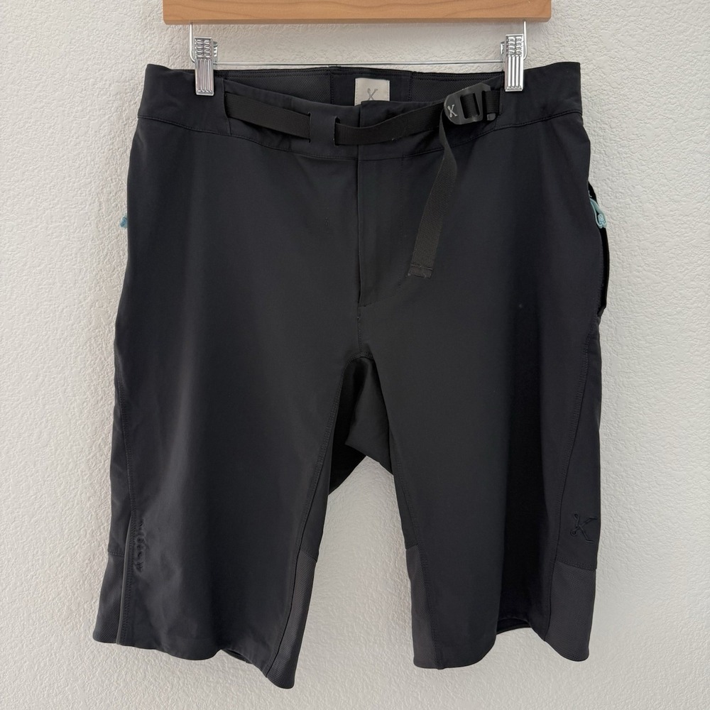 Kitsbow Mens Mescal Cycling Shorts Medium Black Belted Performance MTB